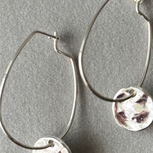 Chic Silver Teardrop Earrings
